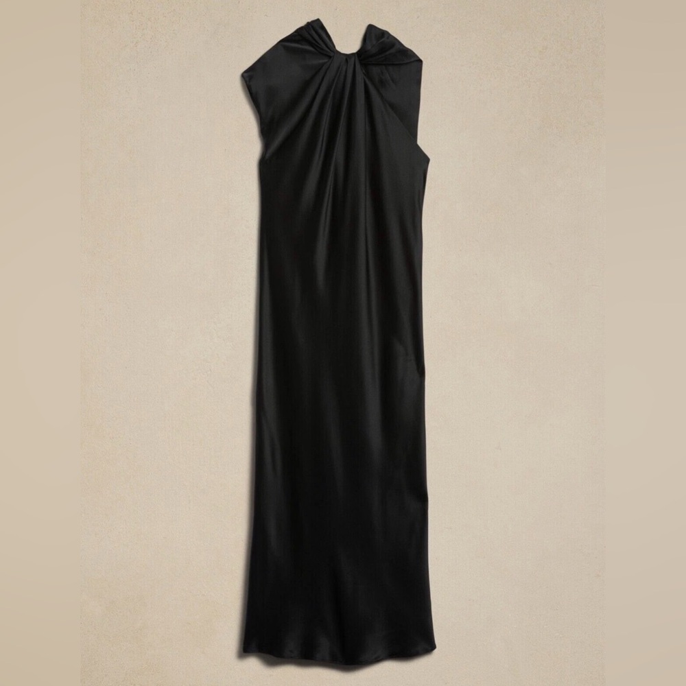 Banana Republic Kaia Silk
Midi Dress
